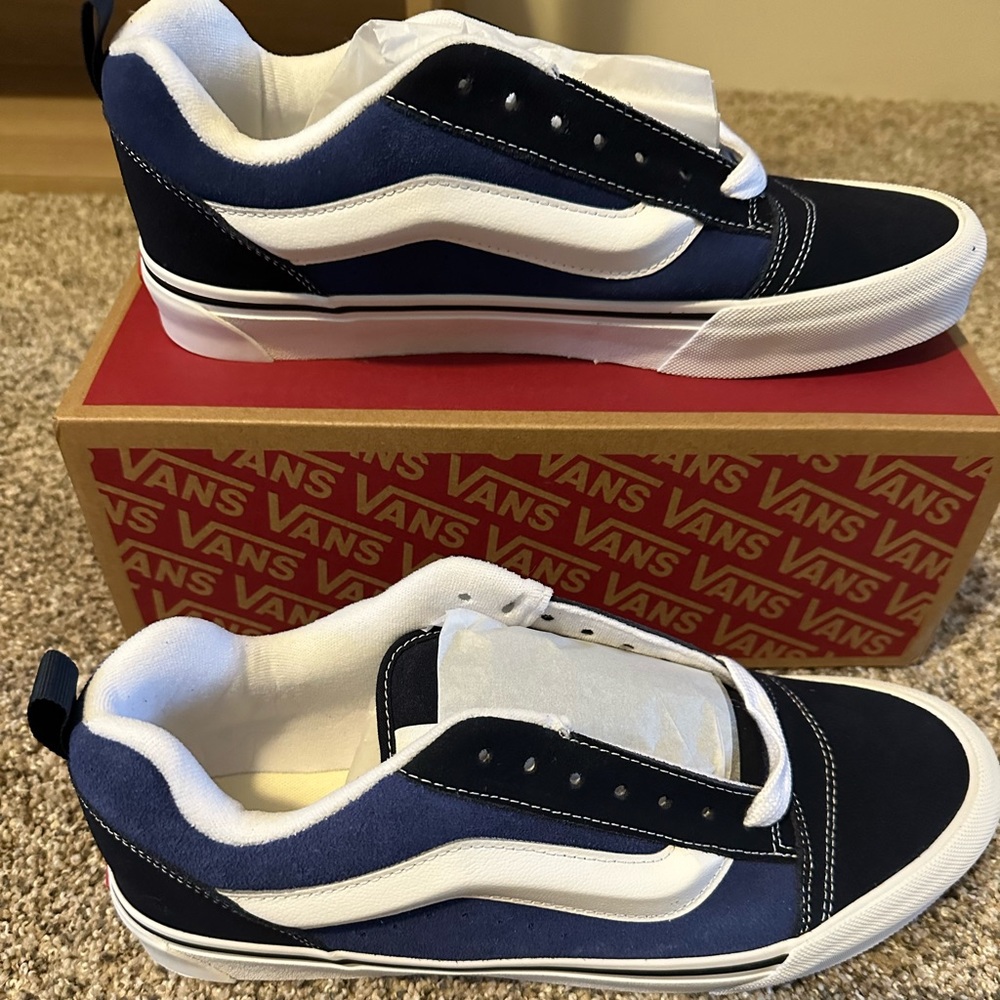 Brand new Men’s Vans Knu School
